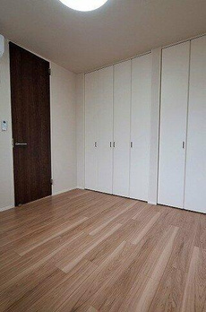 部屋番号：３０１ 