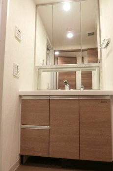 メゾンカルム市谷仲之町 