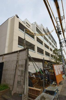 メゾンカルム市谷仲之町 