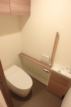 アトラス秋葉原ＣＡＬＭＯＤＥ 