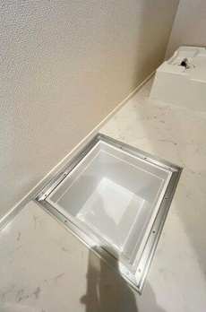 部屋番号：０１０１ 
