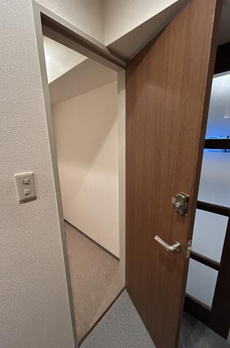 ヒルサイド白山 