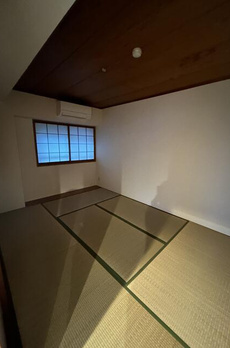 ヒルサイド白山 