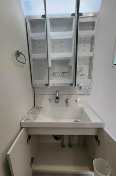 南千住５丁目戸建 