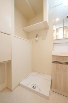 コンポジット渋谷本町 