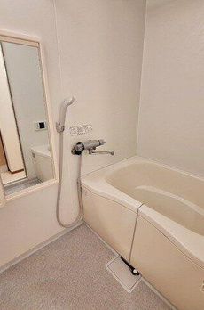 部屋番号：２０３ 