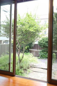 中村南邸 