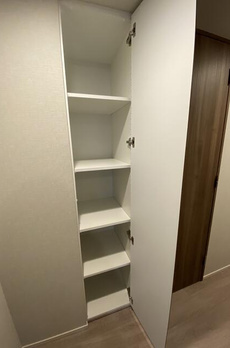 クレストコート町屋 