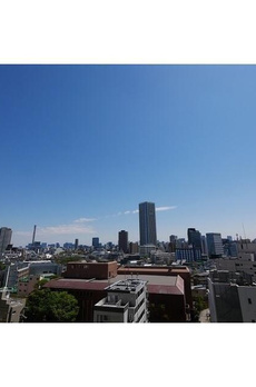 コンフォリア新宿イーストサイドタワー 