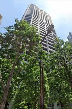 ファーストリアルタワー新宿 