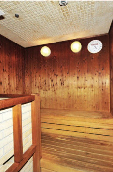 ファーストリアルタワー新宿 