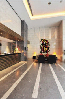 ファーストリアルタワー新宿 