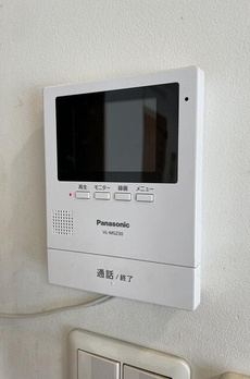 青葉台１丁目貸家 