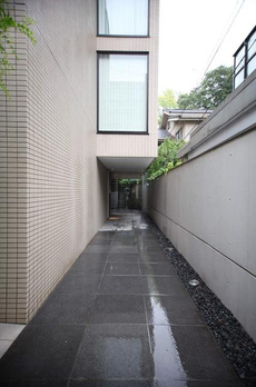 青山アレー 