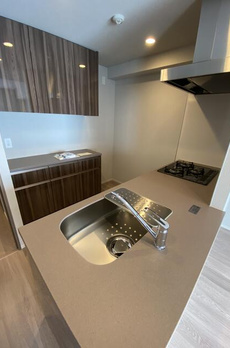 クレストコート町屋 