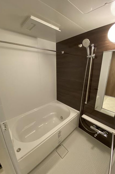 クレストコート町屋 