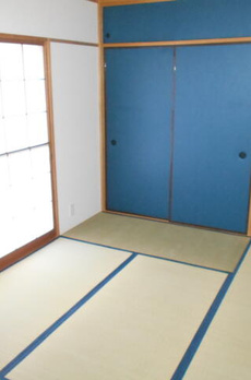 部屋番号：201 