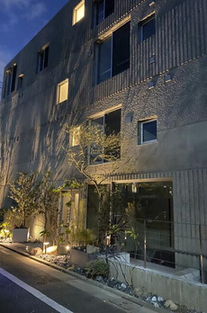 ＬＥＧＡＬＡＮＤ祐天寺 