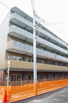 ＬＩＭＥＲＥＳＩＤＥＮＣＥ　ＨＩＫＩＦＵＮＥ 