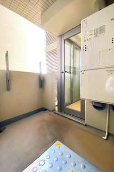 インプレストコア四谷坂町 
