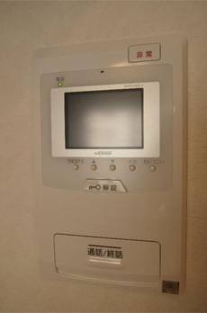 ルーブル泉岳寺前 