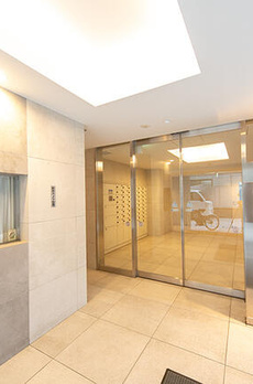 ＪＰ　ｎｏｉｅ　上野稲荷町 