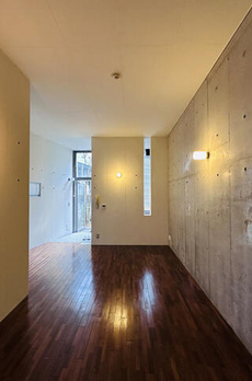 ａ　ｐｌａｃｅ　ｂｙ　Ｗｉｎｅ　Ａｐａｒｔｍｅｎｔ 