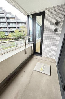 ピアース三軒茶屋レジデンス 