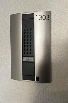 部屋番号：１３０３ 