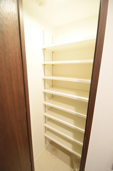 ＴＨＥ　ＣＯＮＯＥ一番町 