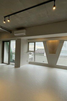シンシア三軒茶屋レジデンスカフェ 