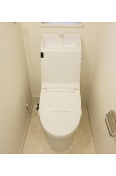 下馬一丁目戸建 