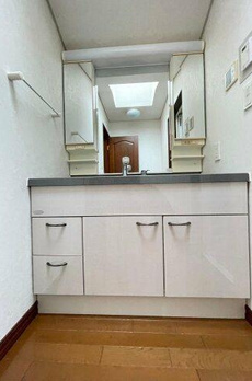 世田谷区深沢８丁目戸建 