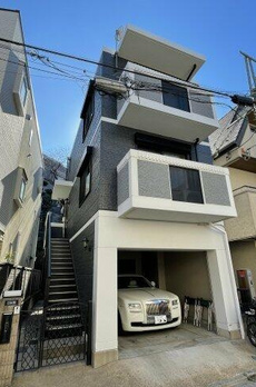 富ヶ谷１丁目戸建 