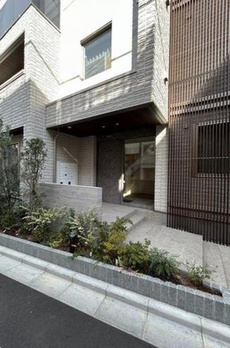 ＪＯＹ　ＧＡＲＤＥＮ　ＹＯＹＯＧＩ 