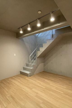 ＬＥＧＡＬＡＮＤ白金高輪 