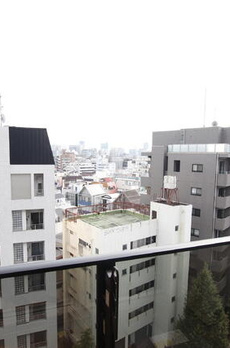 Ｒｅｖｅ　Ｃｉｔｙ　Ｓｅｎｄａｇａｙａ 