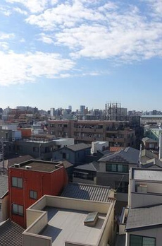 レフィールオーブ町屋駅前 