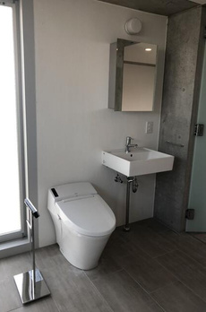 三組坂ｆｌａｔ 