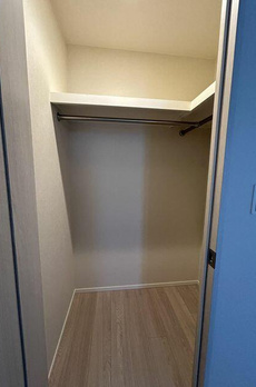 ＭＩＤ　ＴＯＷＥＲ　ＧＲＡＮＤ 
