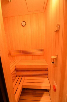 ＭＩＤ　ＴＯＷＥＲ　ＧＲＡＮＤ 