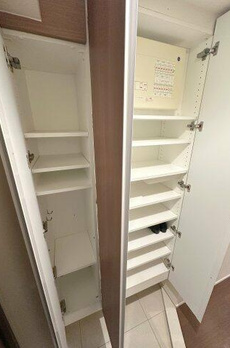 オープンレジデンシア六本木美術館前 