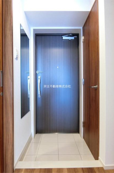 ＭＯＤＩＥＲ　ＹＯＹＯＧＩ　ＲＥＳＩＤＥＮＣＥ 