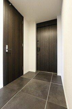 六本木グランドタワーレジデンス 
