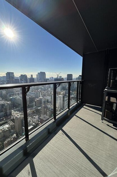 ＷＯＲＬＤ　ＴＯＷＥＲ　ＲＥＳＩＤＥＮＣＥ 