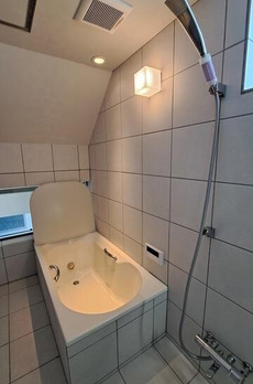 代沢４丁目戸建 