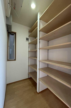 矢来町戸建 