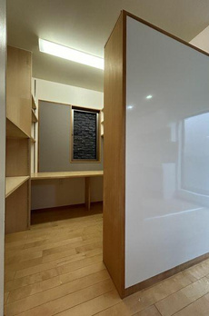 矢来町戸建 
