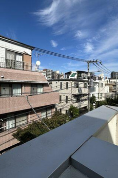矢来町戸建 