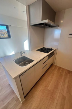 ＫＯＭＡＢＡ　ＷＥＳＴ 
